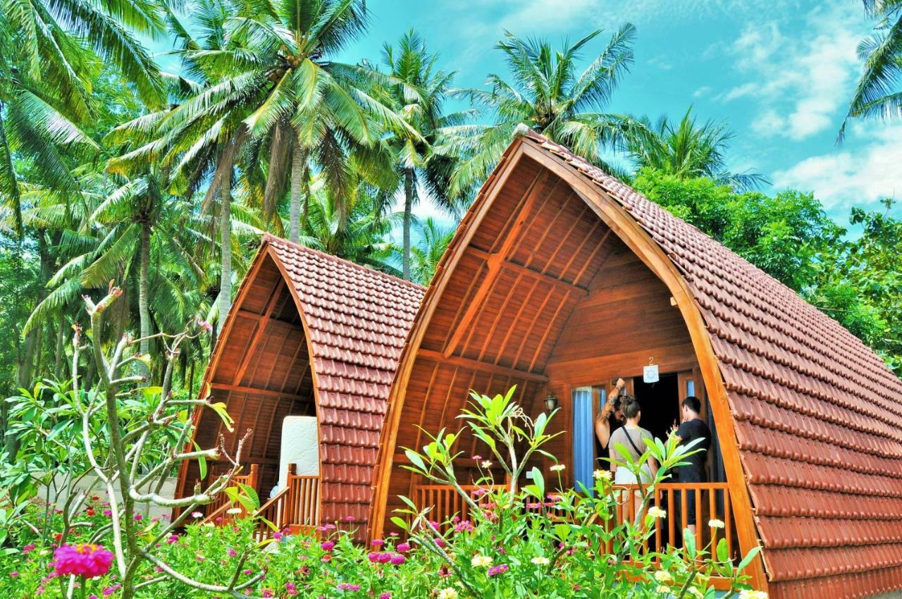 The Peace Arta Bungalow Batununggul Dış mekan fotoğraf