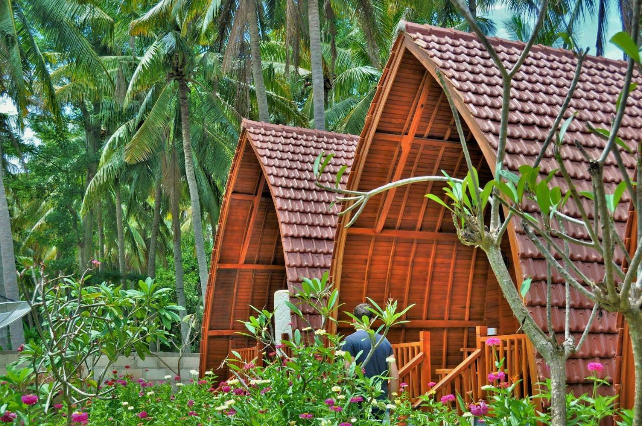 The Peace Arta Bungalow Batununggul Dış mekan fotoğraf